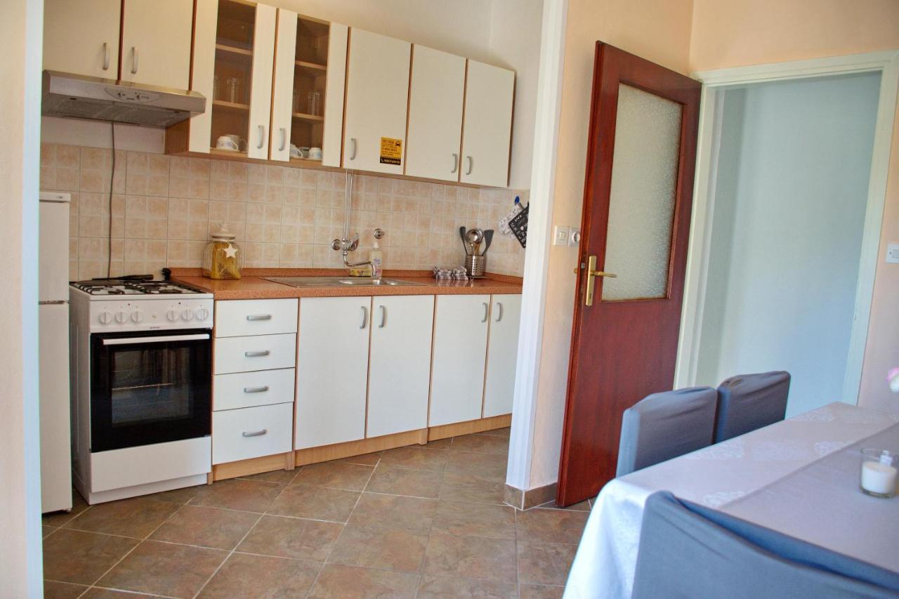 Two Bedroom Apartments Elvira Novalja Exterior photo