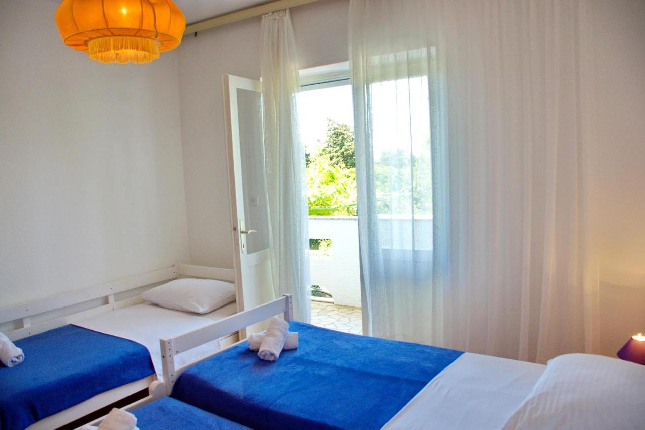 Two Bedroom Apartments Elvira Novalja Exterior photo
