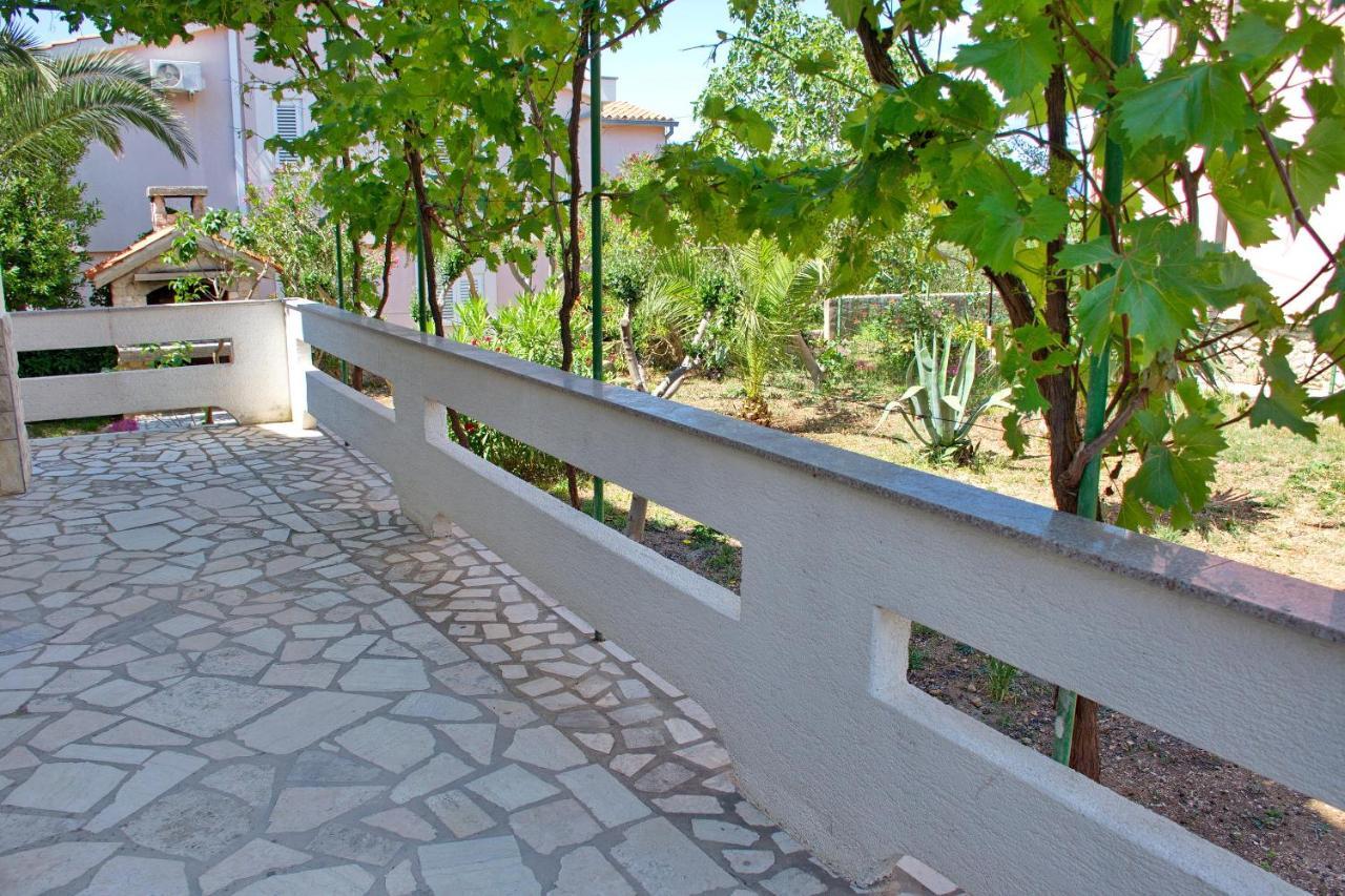 Two Bedroom Apartments Elvira Novalja Exterior photo