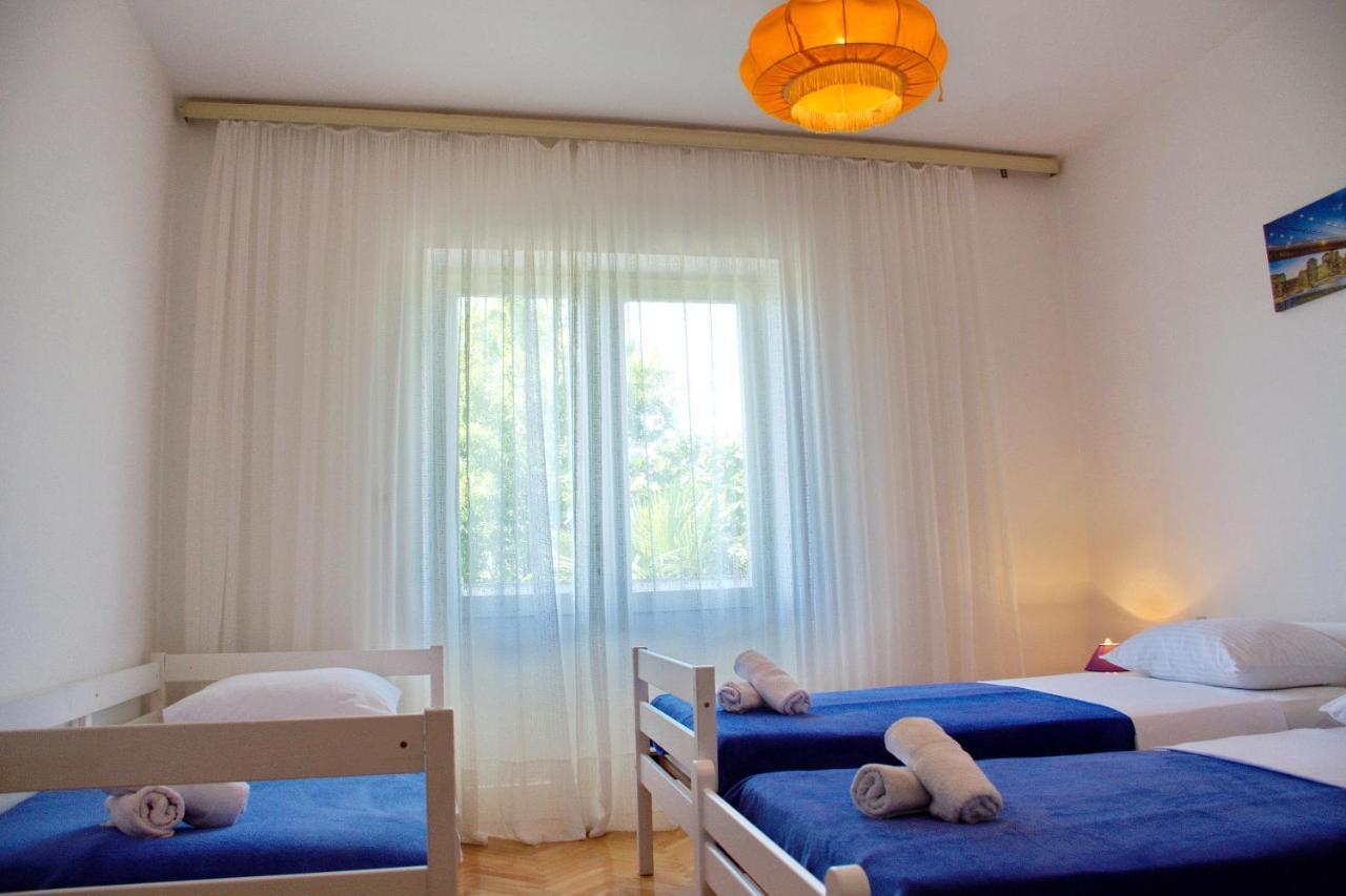 Two Bedroom Apartments Elvira Novalja Exterior photo